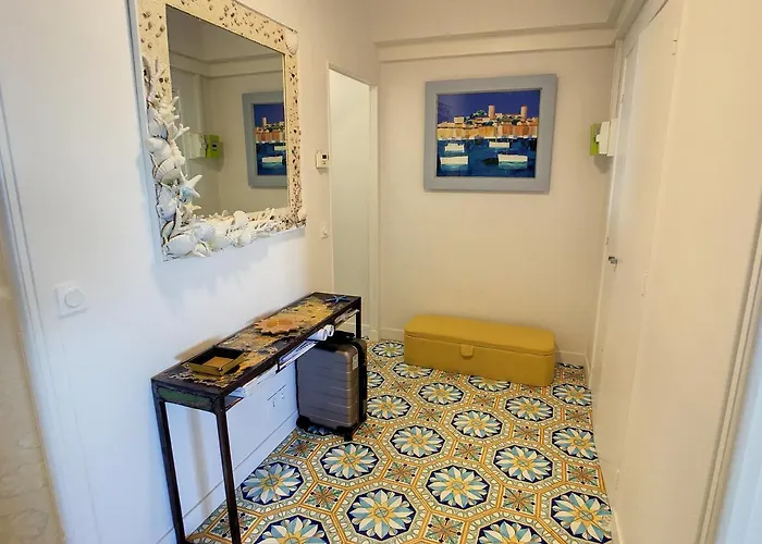 شقة 2 Bedroom, 2 Bathrooms Suquet With Sea View 314 *